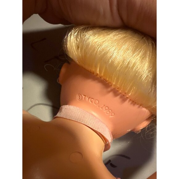 1989 TYCO Blonde My Pretty Ballerina Doll With Flower Rose - Picture 5 of 8